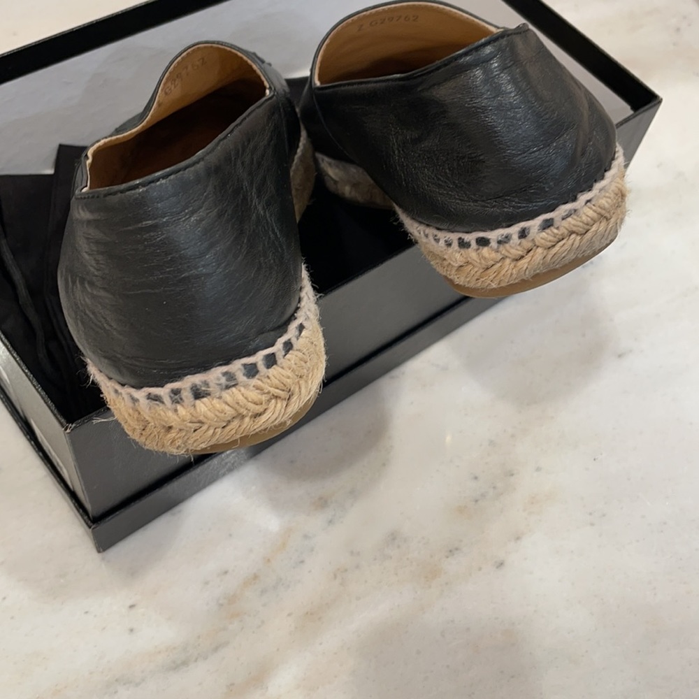 Chanel black leather espadrilles - Picture 7 of 11